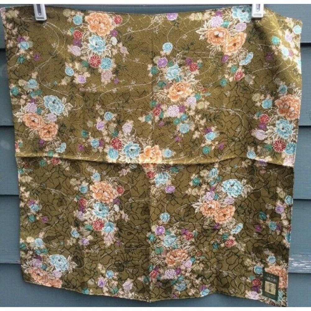 Square silk scarf new Japanese green with colorful floral